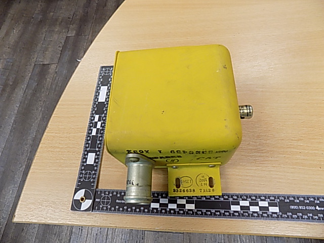 3328439-1 VENT CAN ASSY