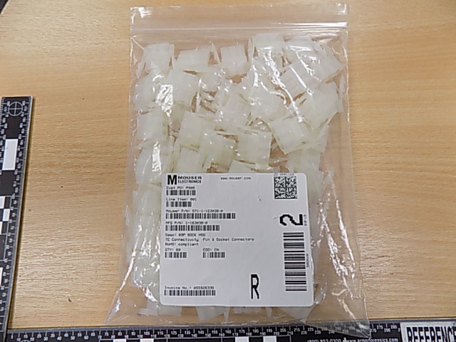 1-163038-0 CONNECTOR BODY;PLUG;ELECTRICAL
