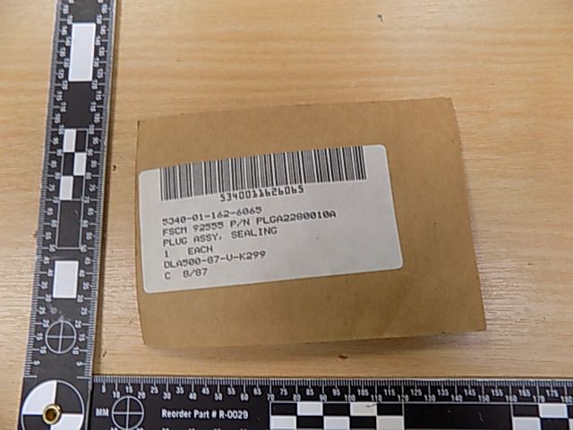PLGA2280010A PLUG ASSY
