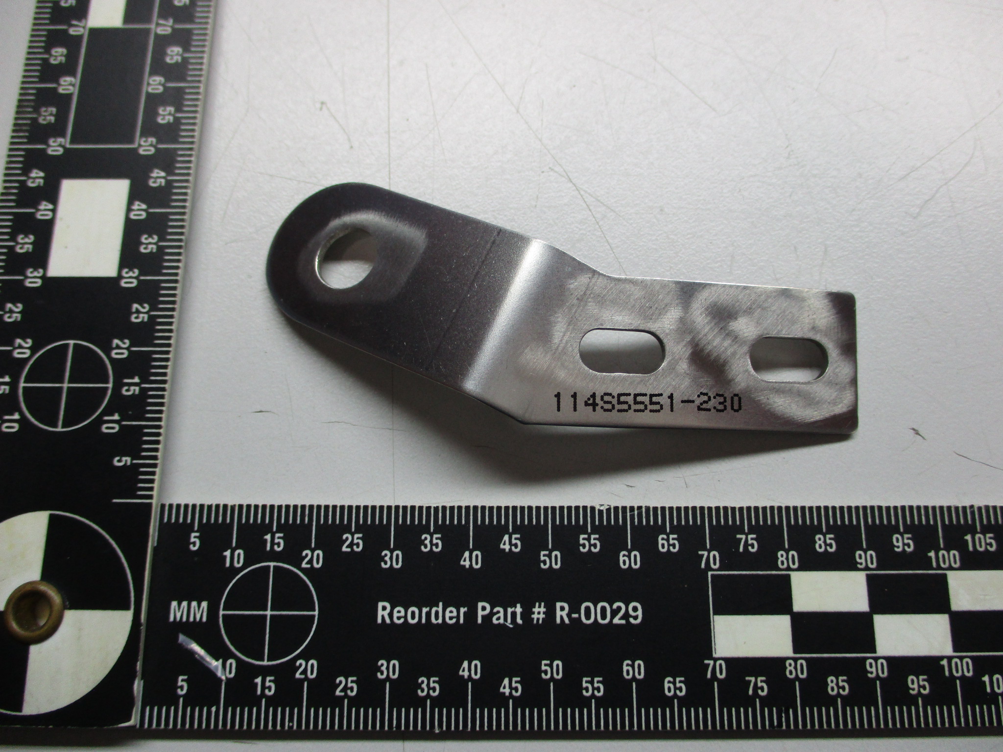 114S5551-230 CLIP