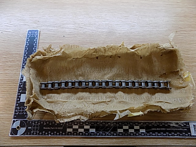 8330 CHAIN; ROLLER