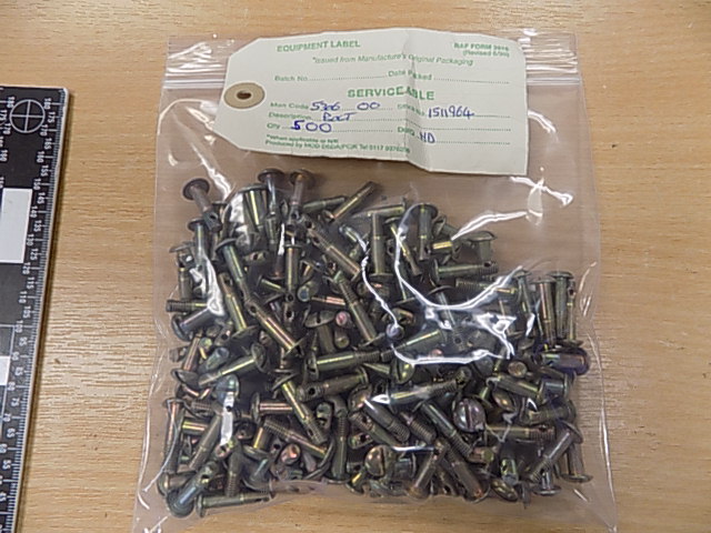 400674 BOLT