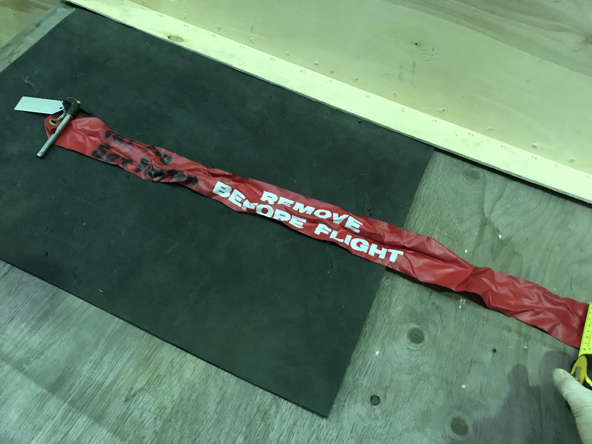Y1249DG610813 PIN; RIGGING LOCKING