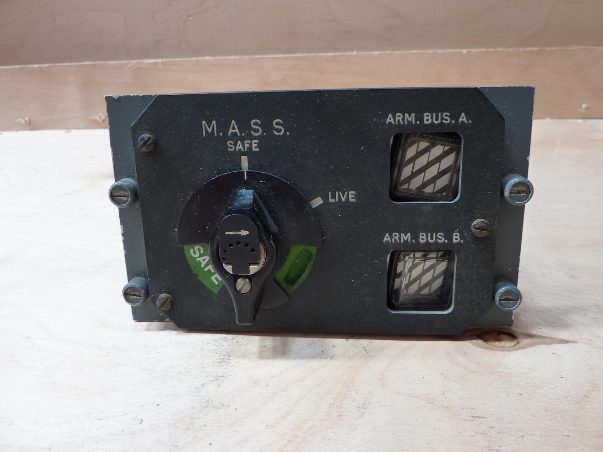 WG1381-0857-101 AIRCRAFT SWITCH