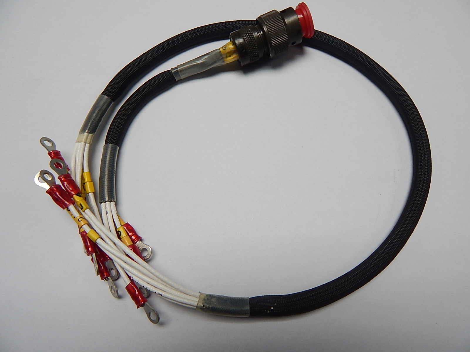 5V2256197. CABLE ASSY