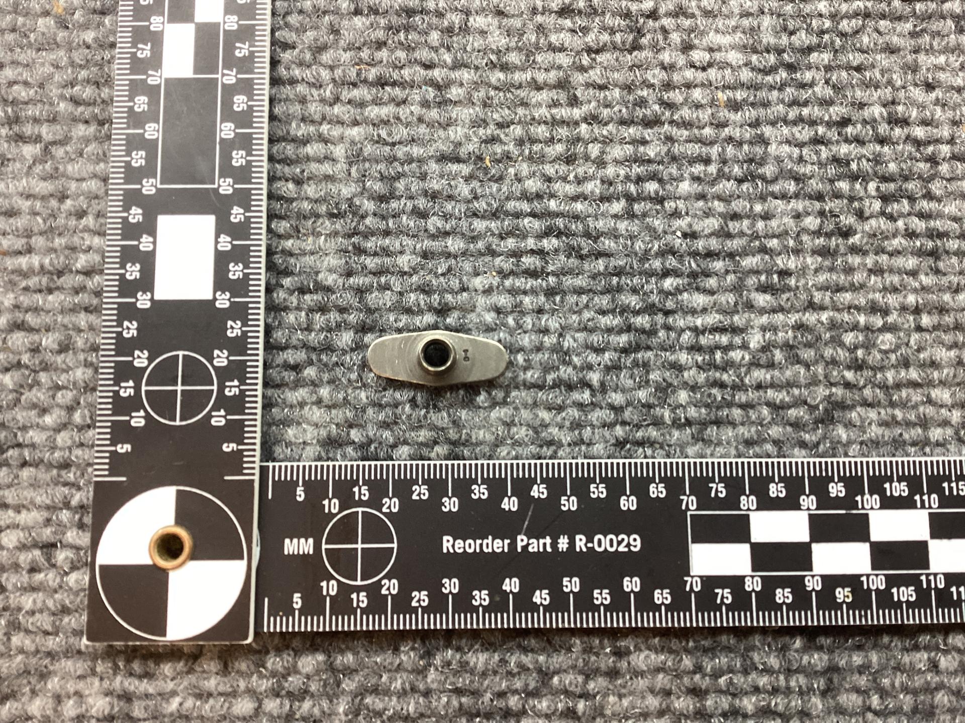 1-300-085-01 NUT