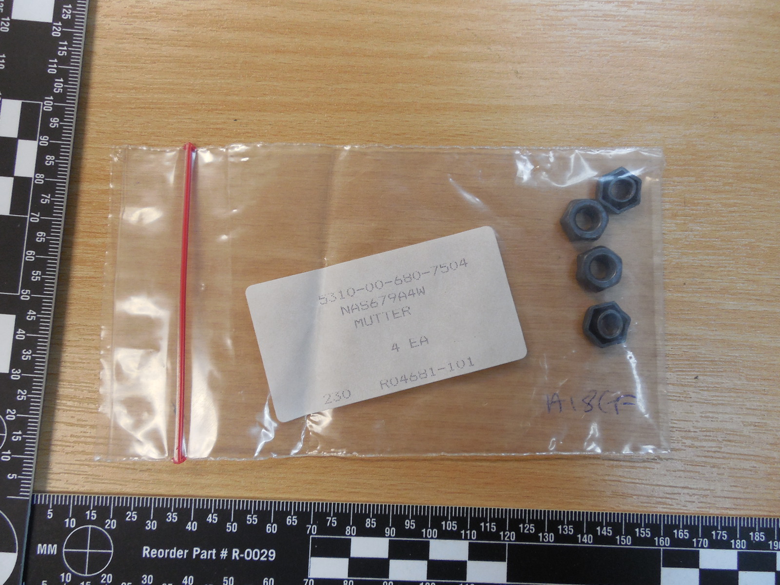 NAS679A4W NUT SELF LOCKING HEXAGON