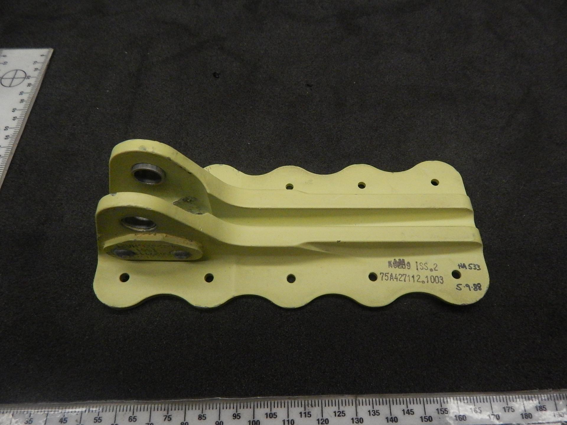 75A427112-1003 FORK FITTING ASSEMBLY