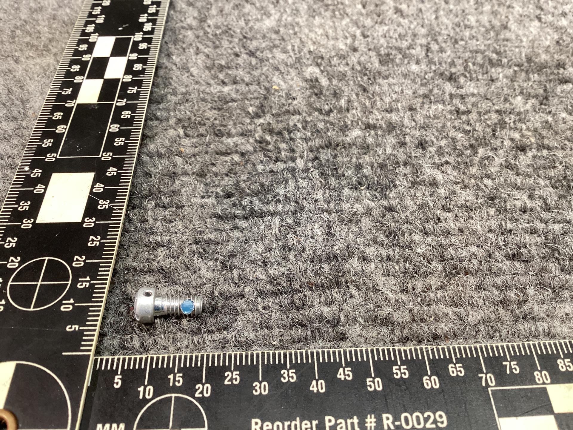 NK503-8-6 SCREW