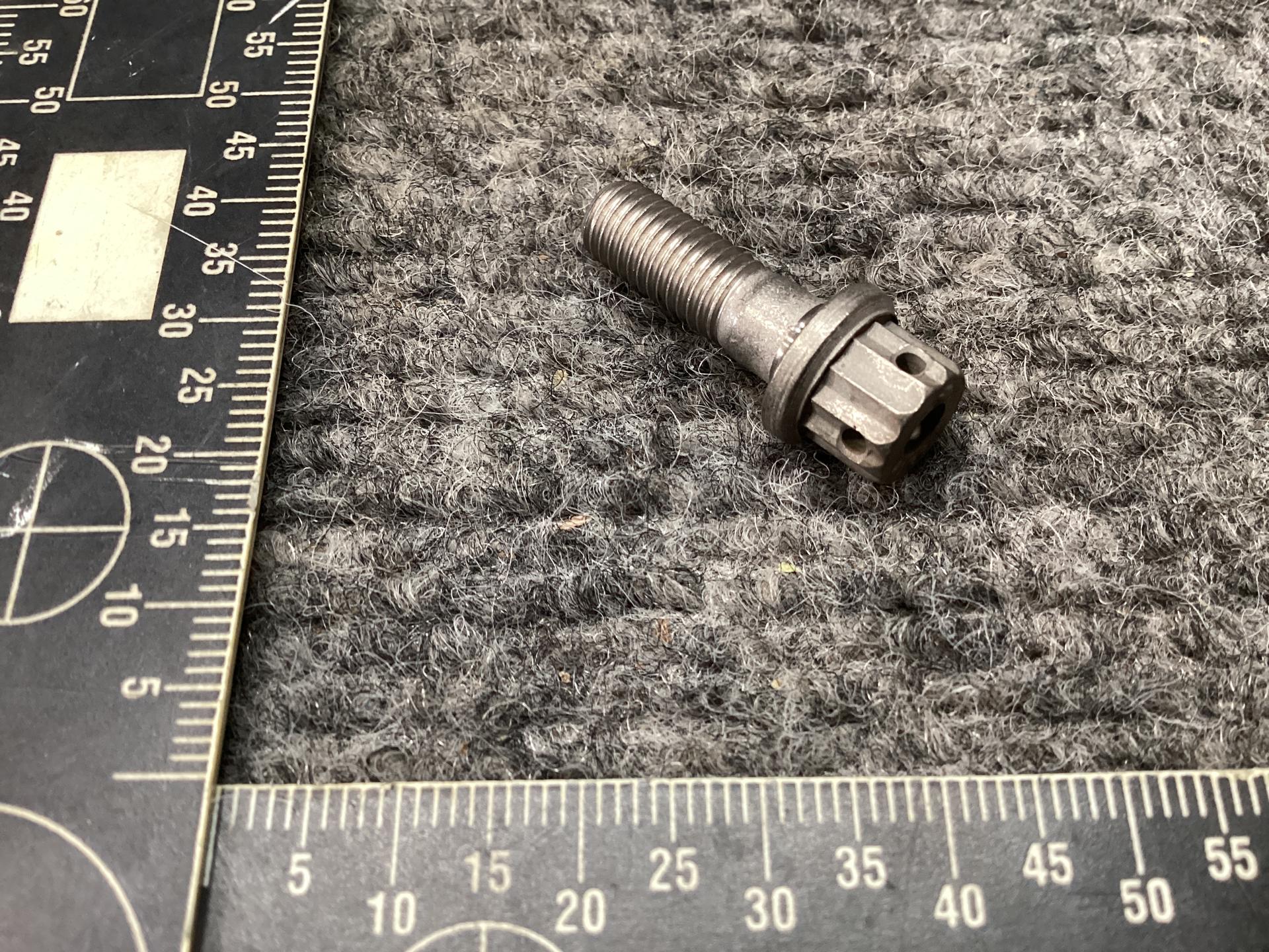 6844591-12101 BOLT;EXTERNALLY RELIEVED BODY