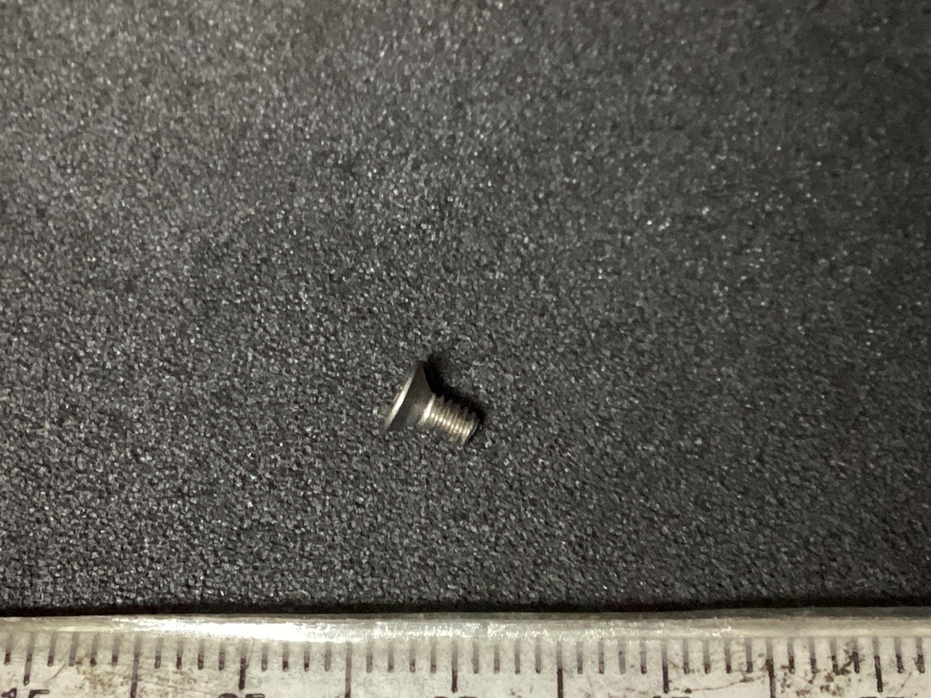 330-1701-010 SCREW; CAP; SOCKET HEAD