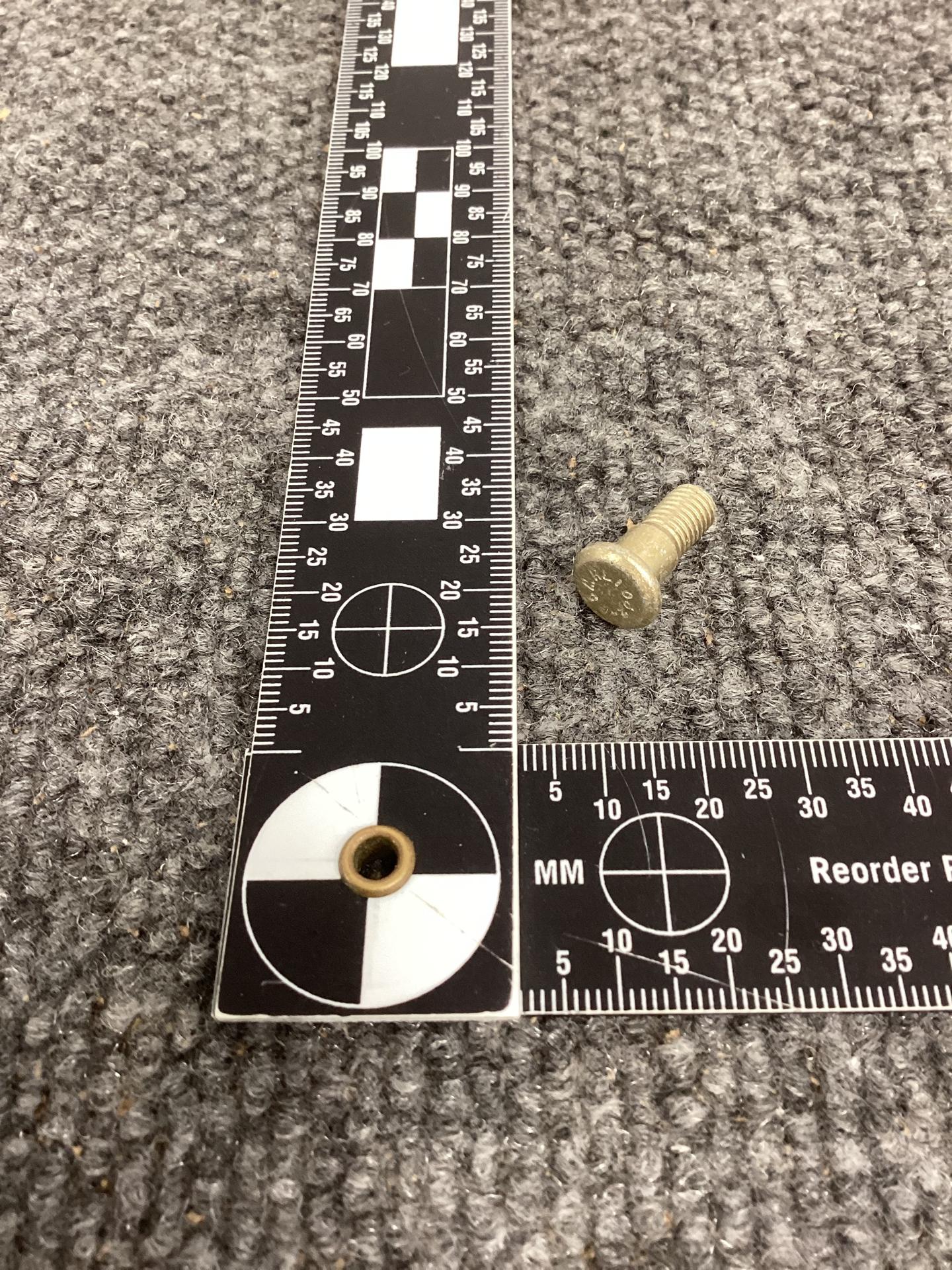 BACB30MC8-4 BOLT PROT HEAD; HEX DRIVE