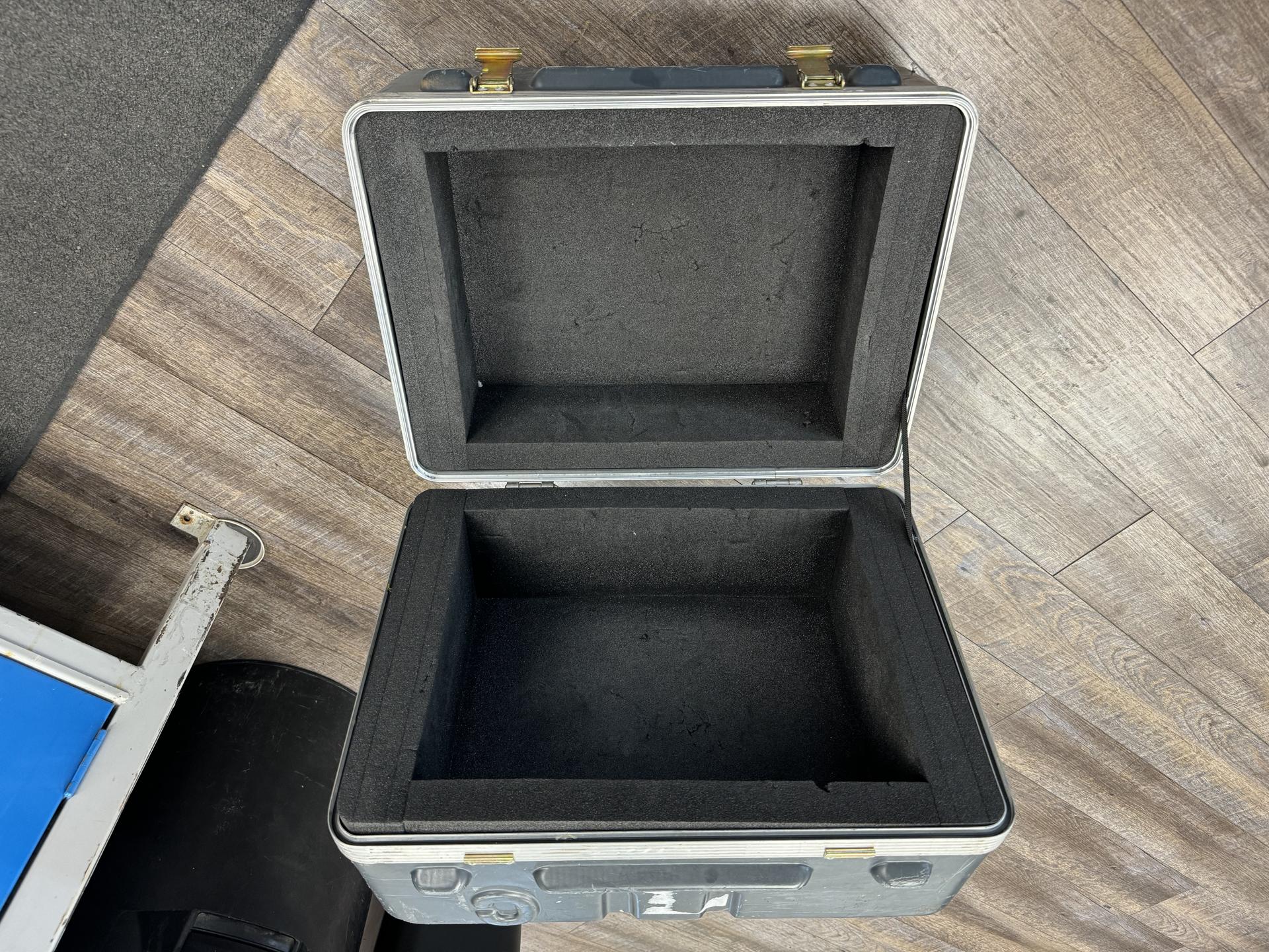 AGAPARTCASE PART CASE 21 X 16 X 15