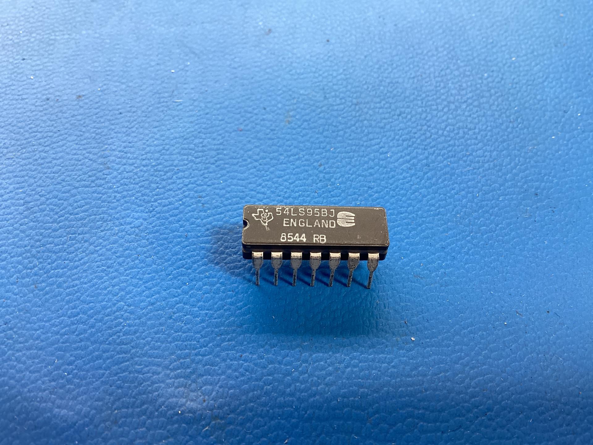 54LS95BJ CIRCUIT
