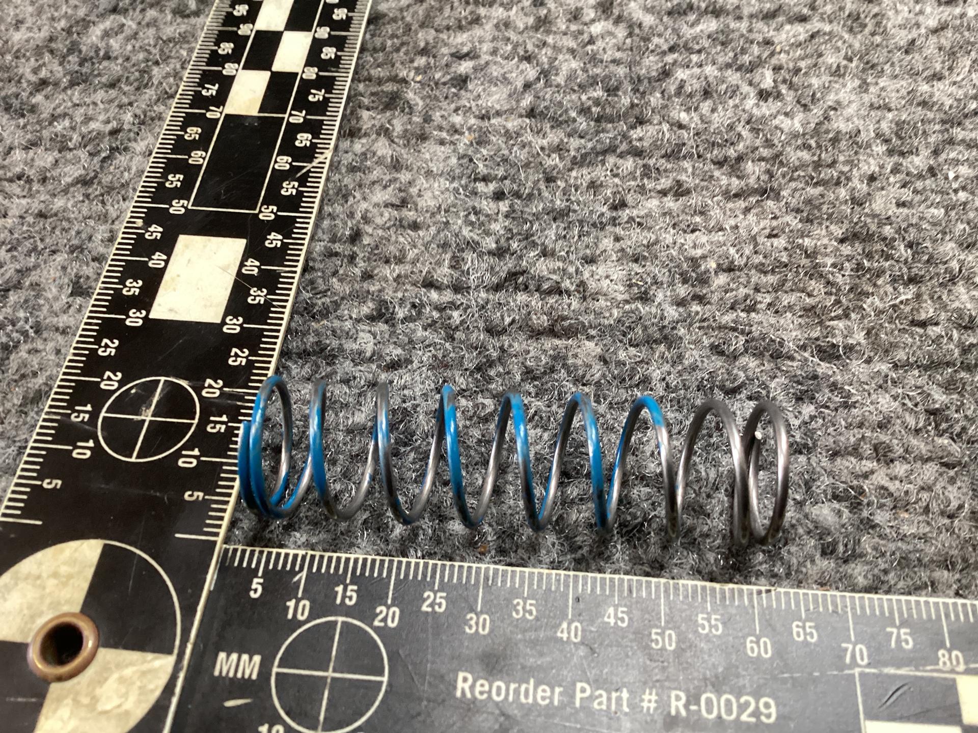 MC13753 SPRING; HELICAL; COMPRESSION