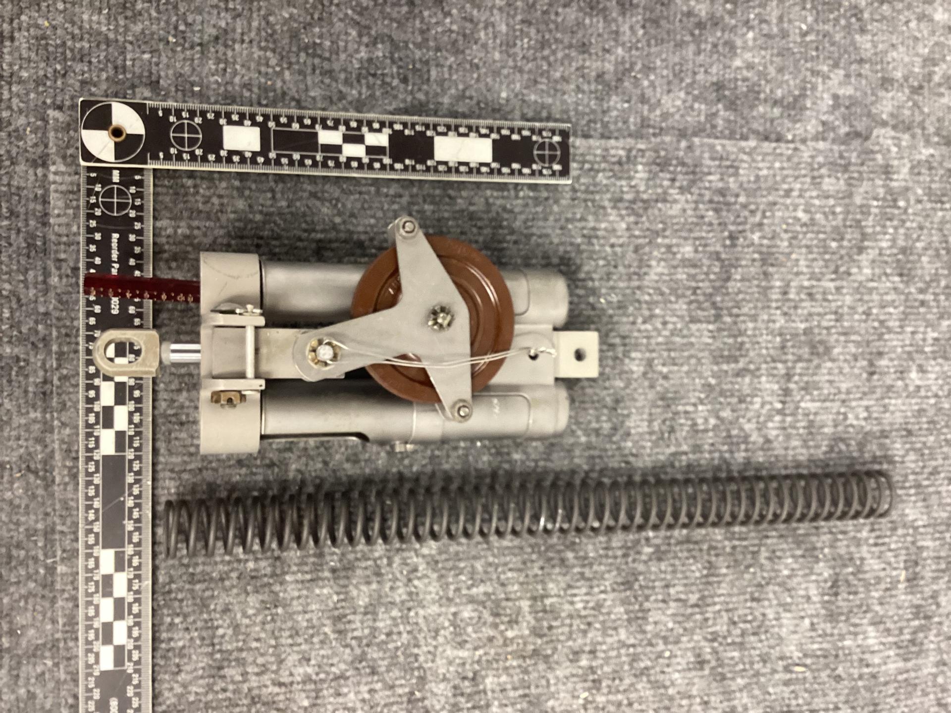 R73-2008-42-1A REGULATOR;TENSION;CABLE;AIRCRAFT