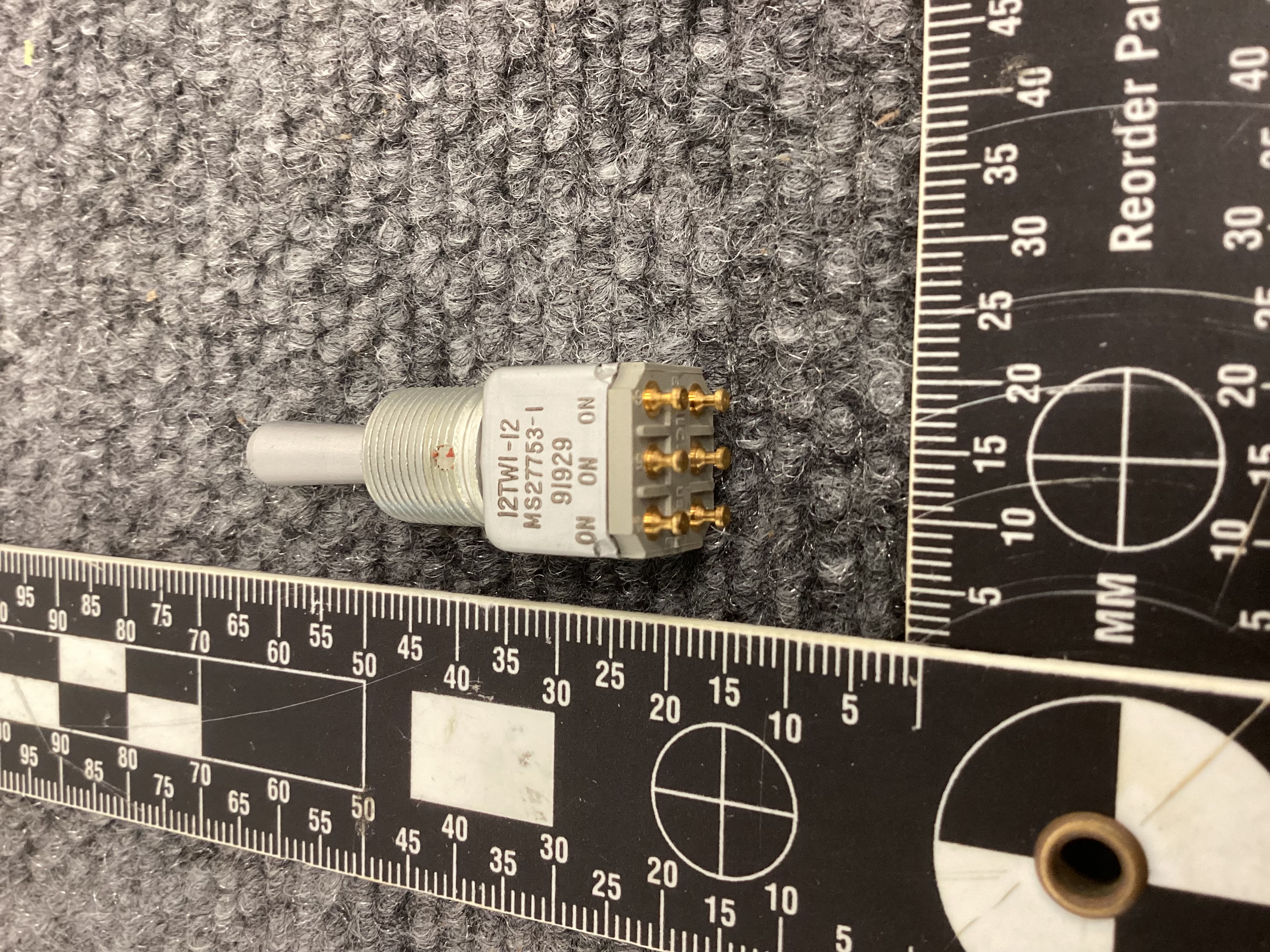 MS27753-1 SWITCH; TOGGLE