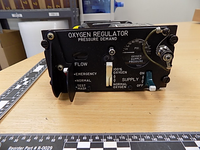 29270-10A-A1/5072 OXYGEN REGULATOR