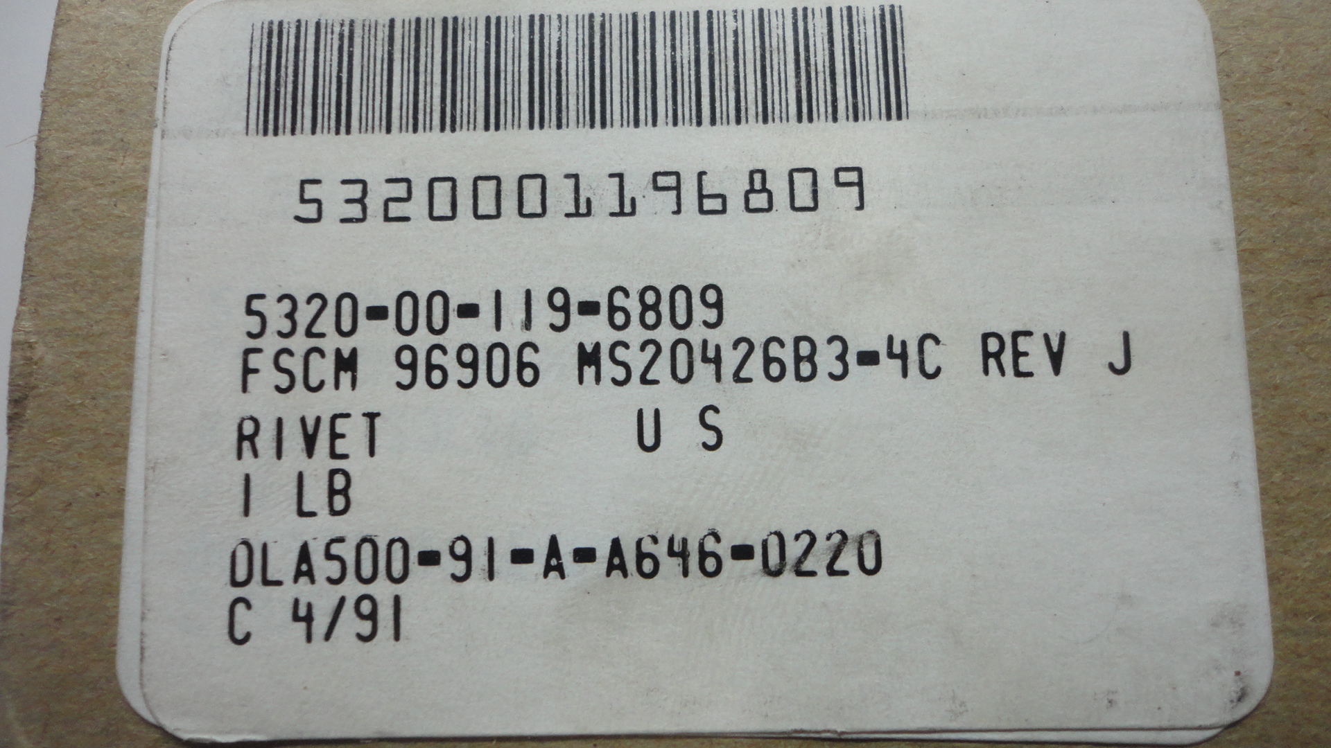 745983167 RIVET SOLID